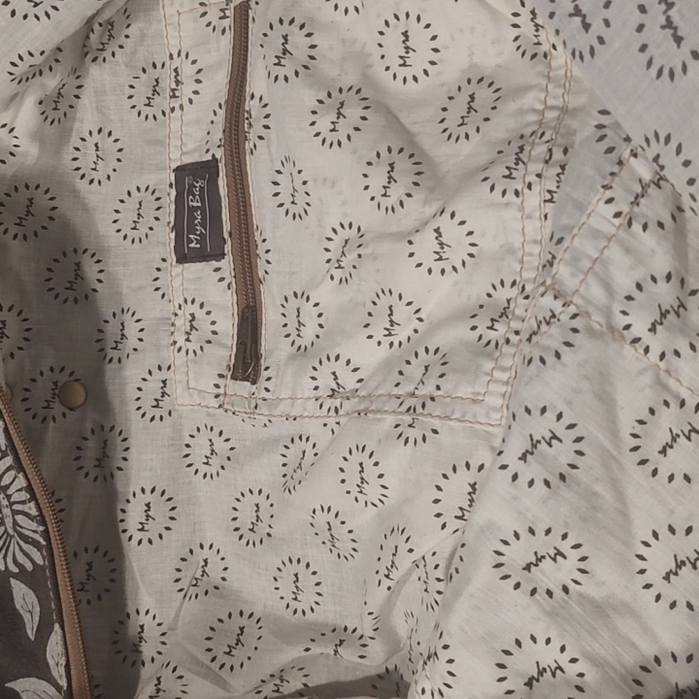 Myra Anemone Weekender Bag Brown, Grey, White NWT Floral - Picture 12 of 13